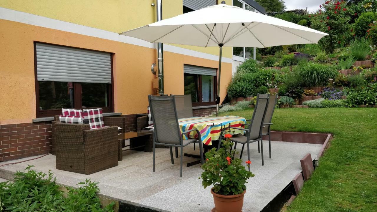 Zum Ehranger Wald 2A Apartment เทรียร์ ภายนอก รูปภาพ